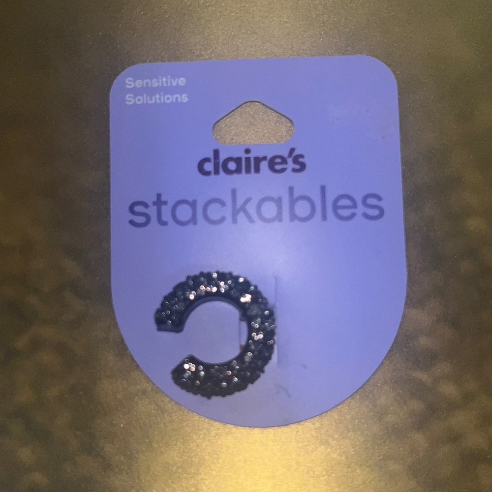 Claire's Glittering Black Stackable Earring